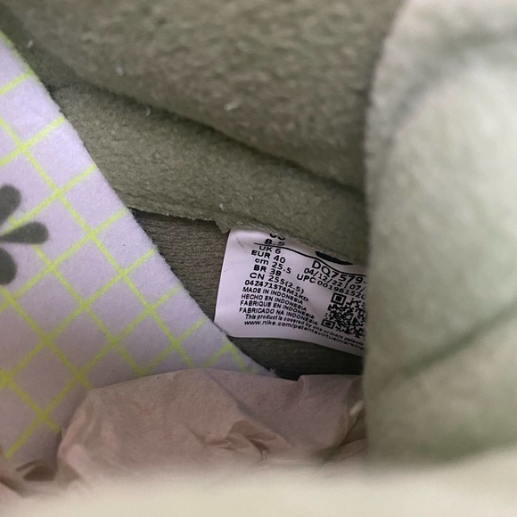 Nike Dunk Low Green Fleece - DQ7579-300 - Picture 13 of 16